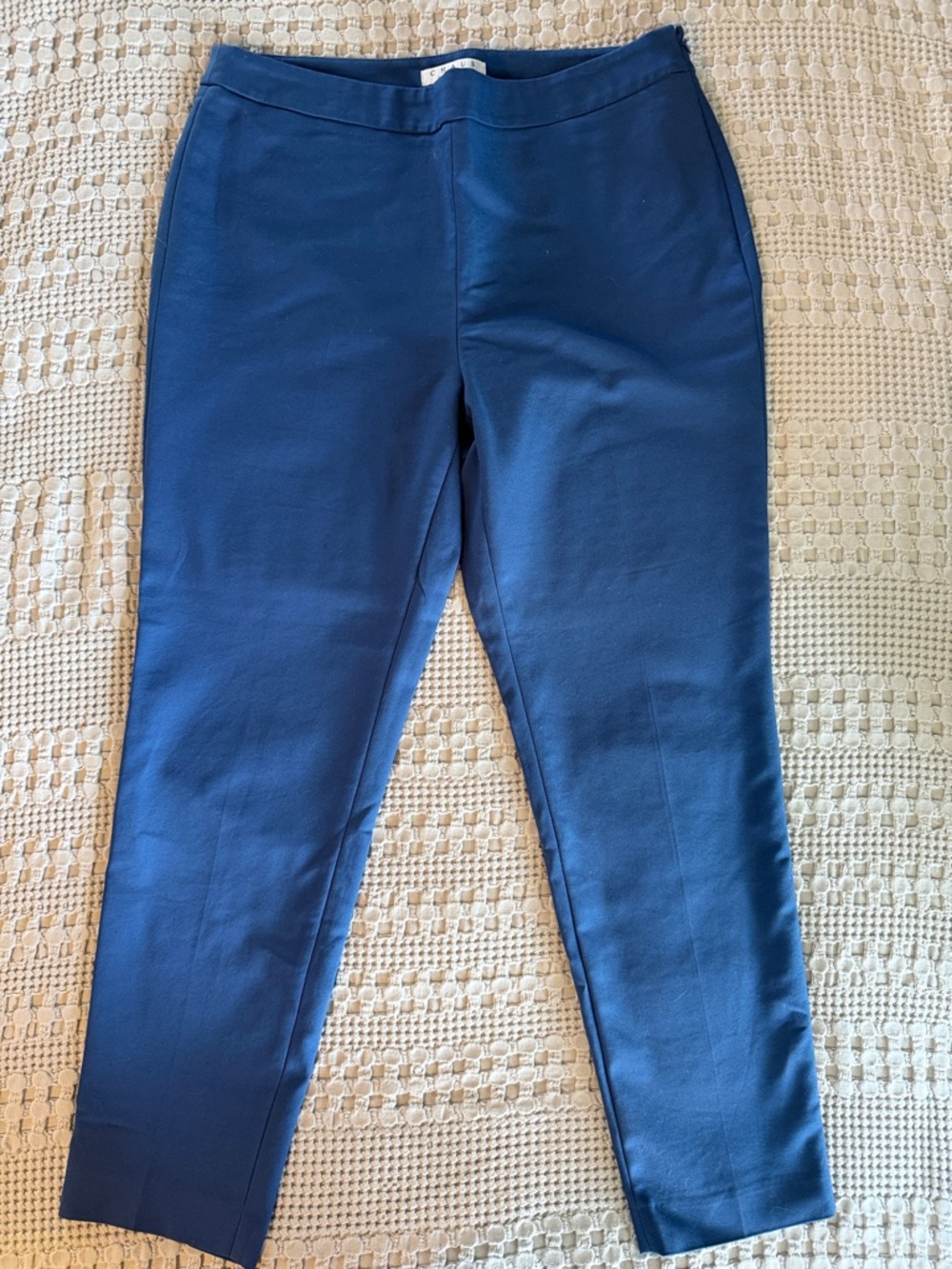 Chaus Blue crop/ankle pant